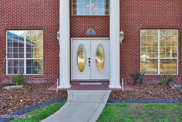 4732 SADDLEHORN Trail, Middleburg, FL 32068