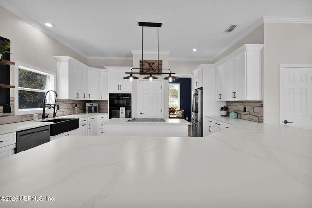 4732 SADDLEHORN Trail, Middleburg, FL 32068