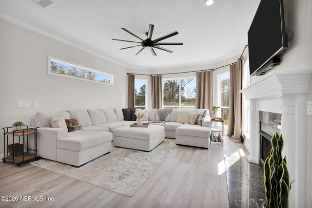 4732 SADDLEHORN Trail, Middleburg, FL 32068