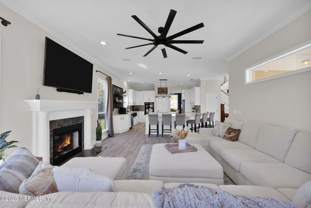 4732 SADDLEHORN Trail, Middleburg, FL 32068