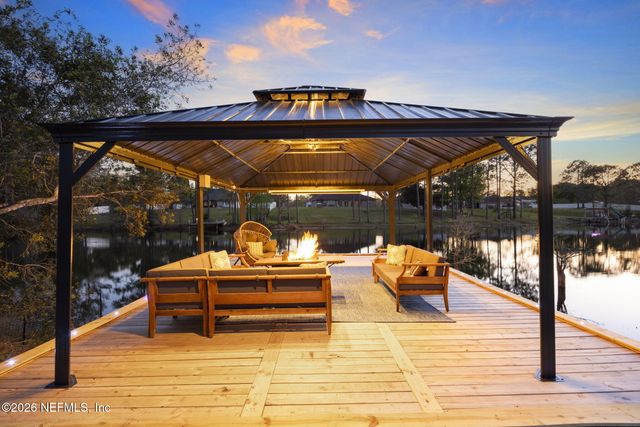 4732 SADDLEHORN Trail, Middleburg, FL 32068