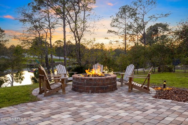 4732 SADDLEHORN Trail, Middleburg, FL 32068