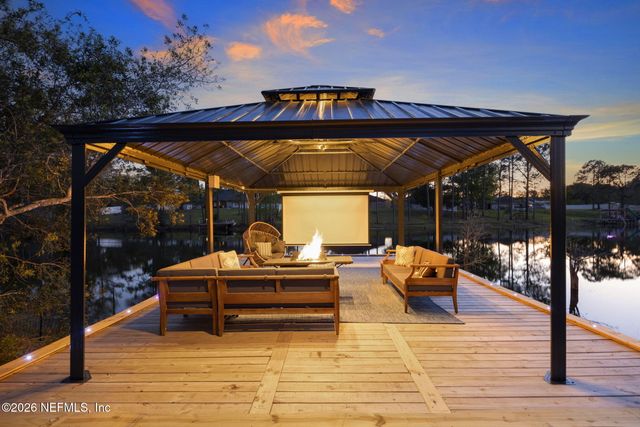 4732 SADDLEHORN Trail, Middleburg, FL 32068