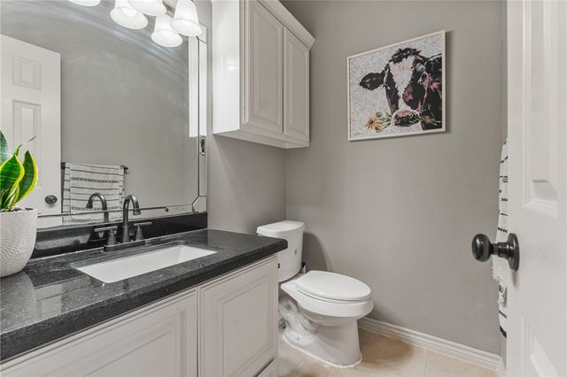 1424 Del Mar Dr, Kingsville, TX 78363