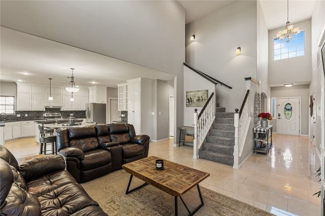 1424 Del Mar Dr, Kingsville, TX 78363