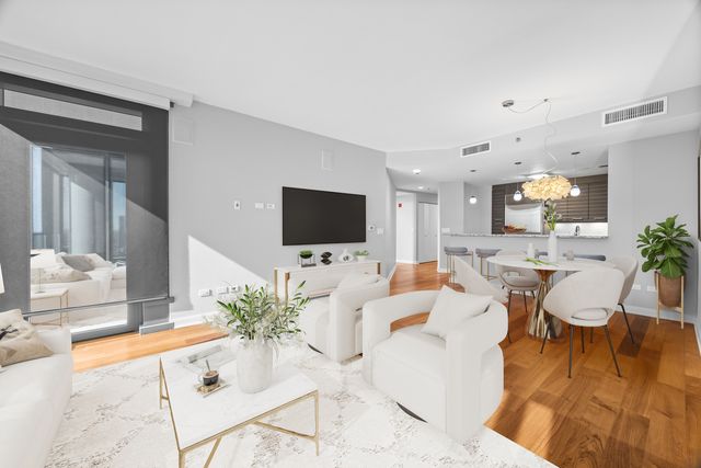 60 E Monroe Street 5504, Chicago, IL 60603