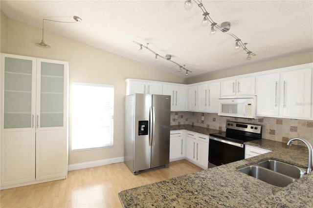 3001 BARRYMORE COURT, Orlando, FL 32835