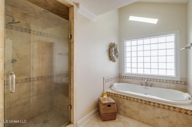 231 Fairway Drive, Pass Christian, MS 39571