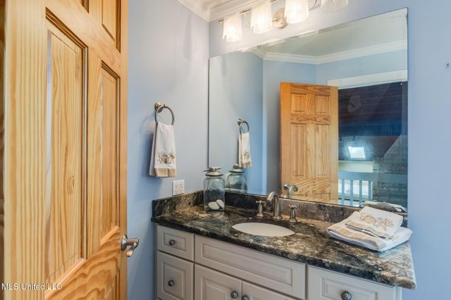 231 Fairway Drive, Pass Christian, MS 39571