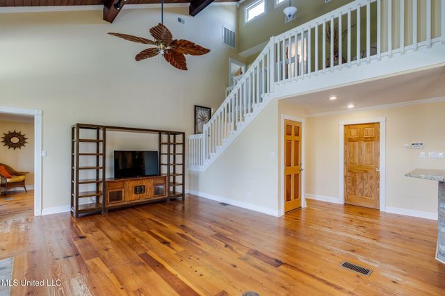 231 Fairway Drive, Pass Christian, MS 39571