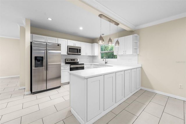 10907 SW 24TH AVENUE, Gainesville, FL 32607