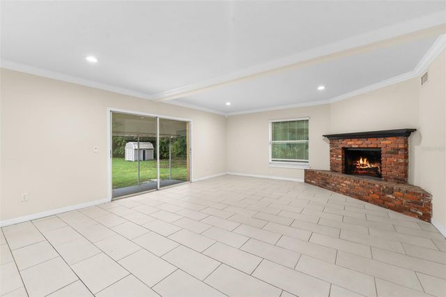 10907 SW 24TH AVENUE, Gainesville, FL 32607