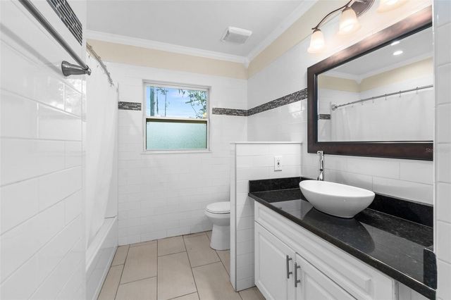 10907 SW 24TH AVENUE, Gainesville, FL 32607