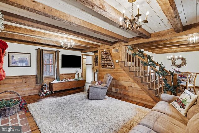 27 RIDGE RD, Lititz, PA 17543