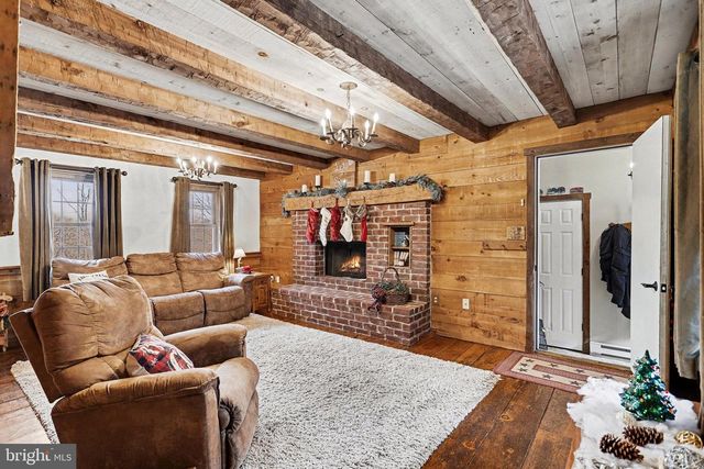 27 RIDGE RD, Lititz, PA 17543