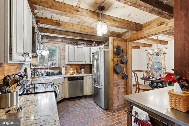 27 RIDGE RD, Lititz, PA 17543