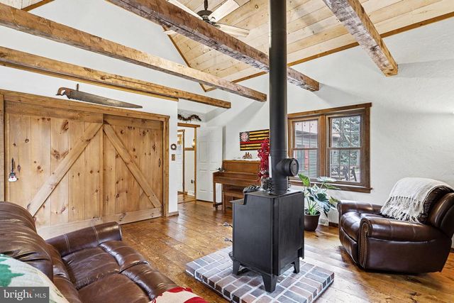 27 RIDGE RD, Lititz, PA 17543