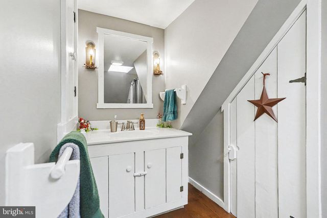 27 RIDGE RD, Lititz, PA 17543