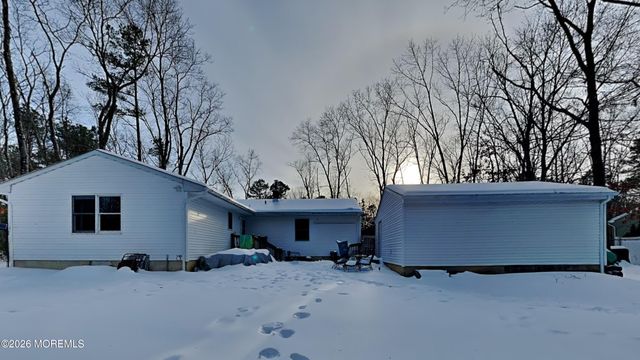 607 S Stump Tavern Road, Jackson, NJ 08527