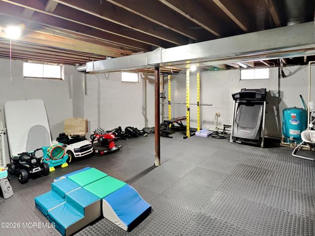 607 S Stump Tavern Road, Jackson, NJ 08527