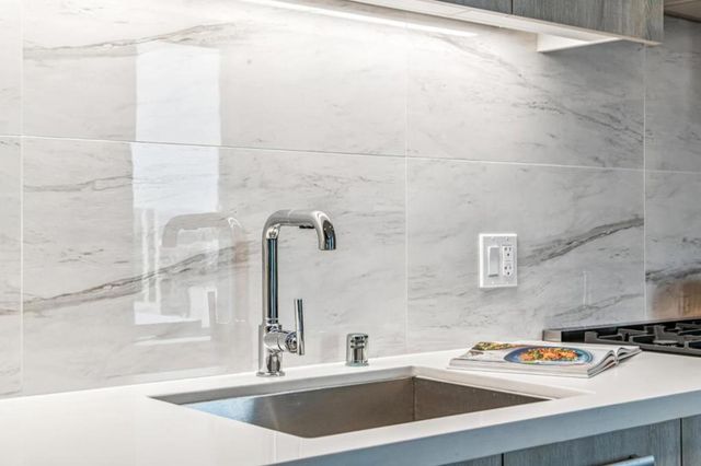 188 W Saint James Street 10406, San Jose, CA 95110