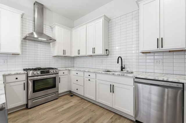 131 Fain St, Nashville, TN 37210