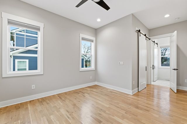 131 Fain St, Nashville, TN 37210