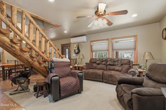 400 Greenbush Hill Road, Fulton, NY 12187