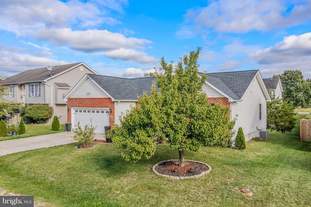 158 REAGAN DR, Inwood, WV 25428