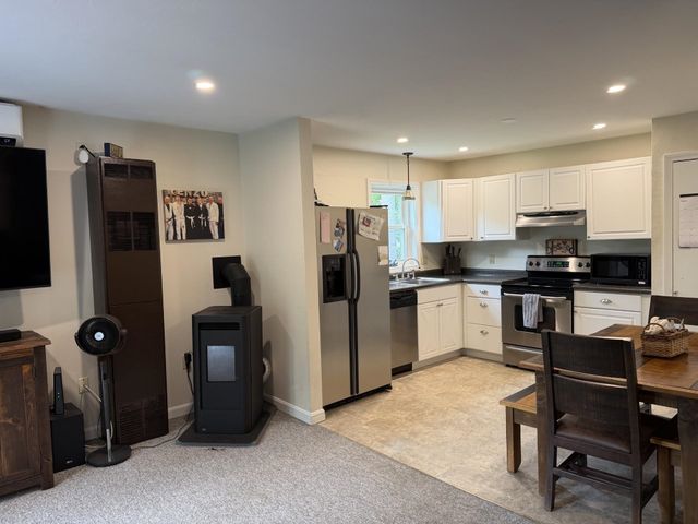 329 Old Lake Shore Rd Apt 2, Gilford, NH 03249
