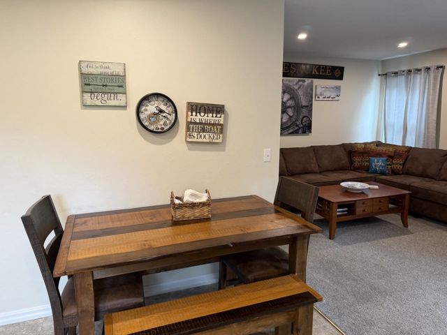 329 Old Lake Shore Rd Apt 2, Gilford, NH 03249