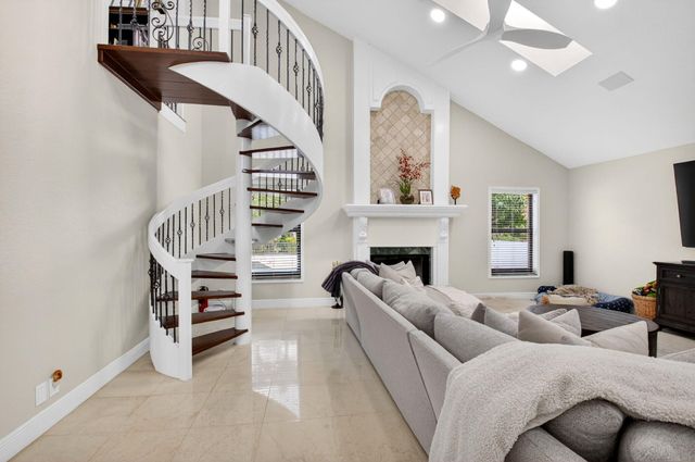 10655 Rio Hermoso, Delray Beach, FL 33446