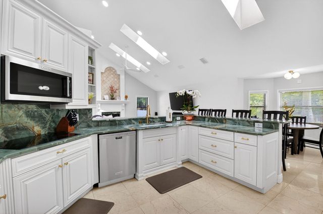 10655 Rio Hermoso, Delray Beach, FL 33446