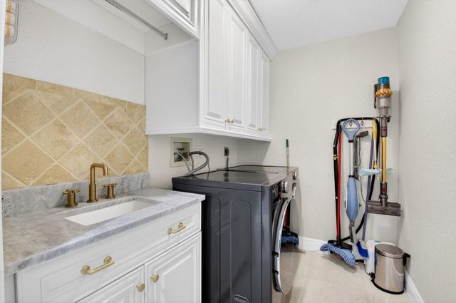 10655 Rio Hermoso, Delray Beach, FL 33446