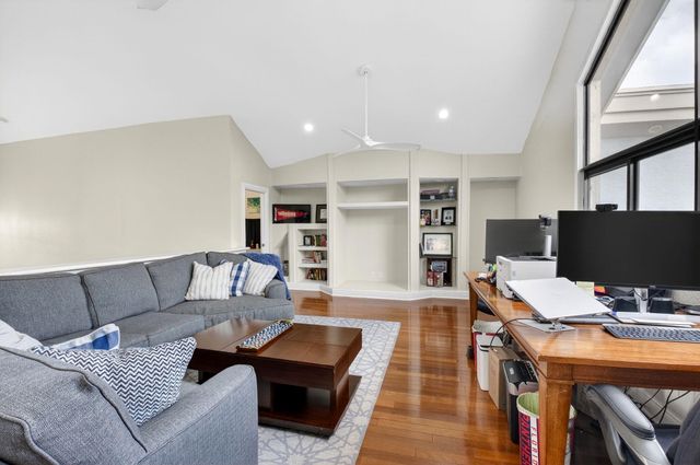 10655 Rio Hermoso, Delray Beach, FL 33446