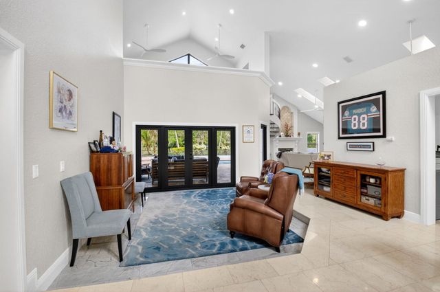 10655 Rio Hermoso, Delray Beach, FL 33446