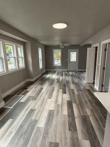 579 Forest AVENUE, Fond Du Lac, WI 54935