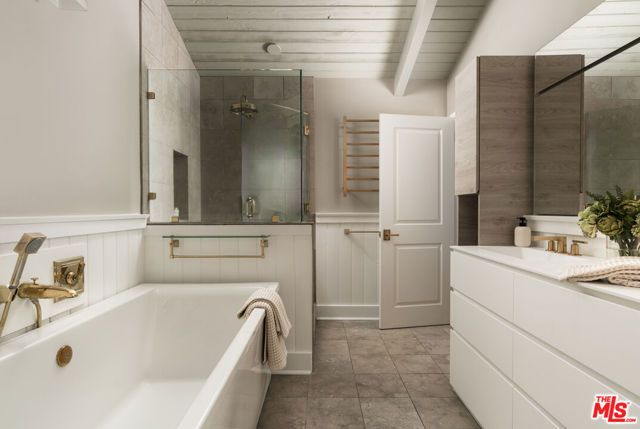4002 Via Laguna, Santa Barbara, CA 93110