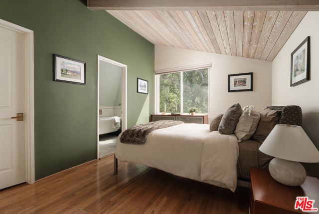 4002 Via Laguna, Santa Barbara, CA 93110