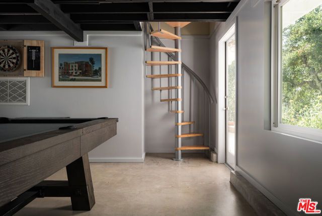 4002 Via Laguna, Santa Barbara, CA 93110