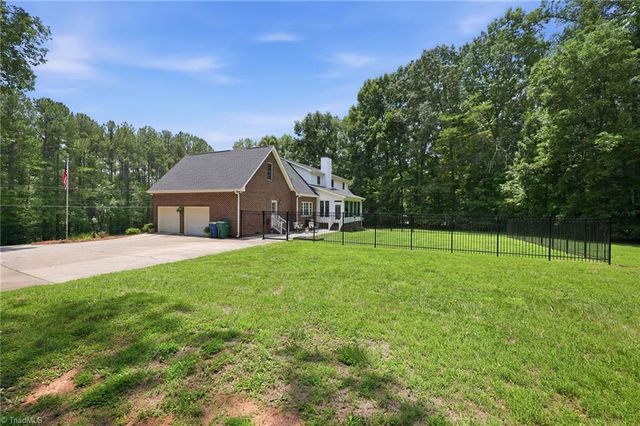 2101 River Road, Stoneville, NC 27048