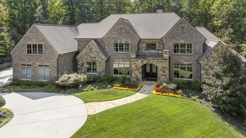 Image 4 of property listing at 0 Old Southwick Pass, Johns Creek, GA 30022