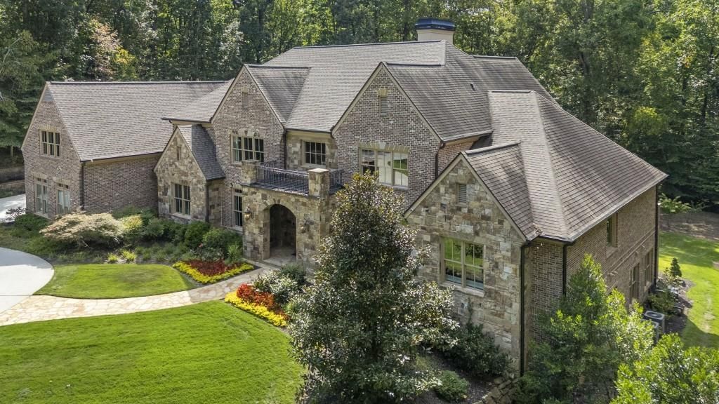 Image 5 of property listing at 0 Old Southwick Pass, Johns Creek, GA 30022