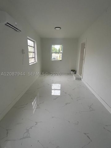 3070 NW 97th St, Miami, FL 33147