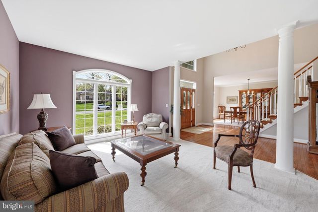 11 LANGE CT, Mullica Hill, NJ 08062