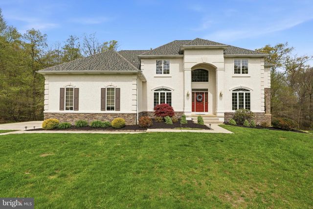 11 LANGE CT, Mullica Hill, NJ 08062