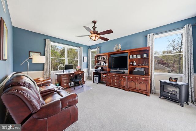 11 LANGE CT, Mullica Hill, NJ 08062