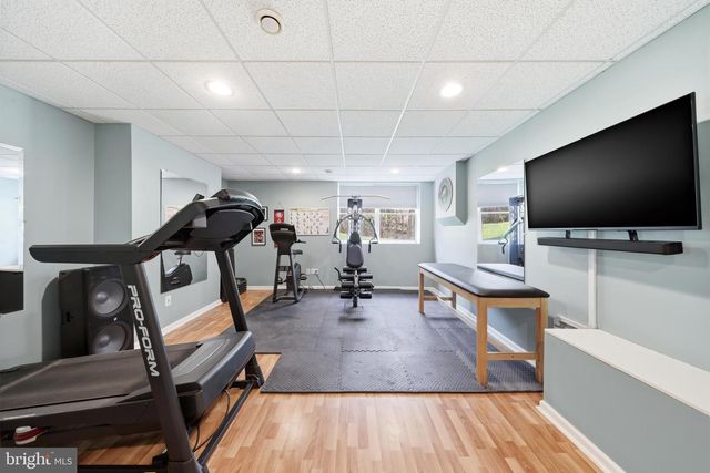 11 LANGE CT, Mullica Hill, NJ 08062