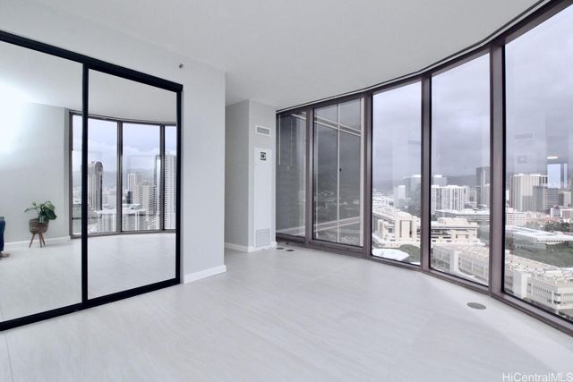 415 South Street 2804, Honolulu, HI 96813