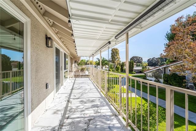 2122 Ronda Granada Q, Laguna Woods, CA 92637
